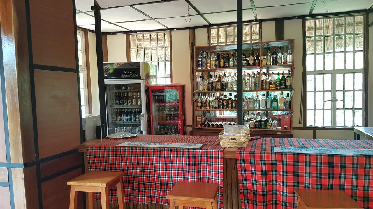 Eileen'S Trees Inn 卡拉图 外观 照片
